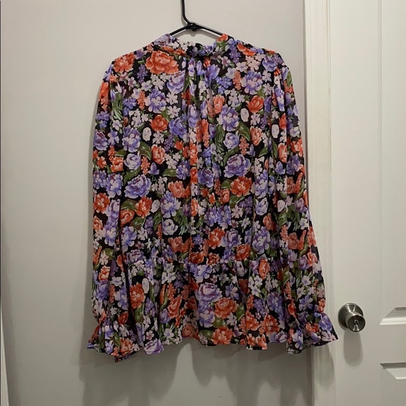 Forever 21 Chiffon Floral Blouse - Picture 9 of 9